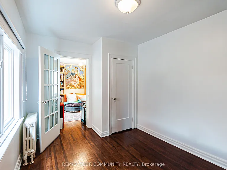 212 Wanless Ave — Photo 17
