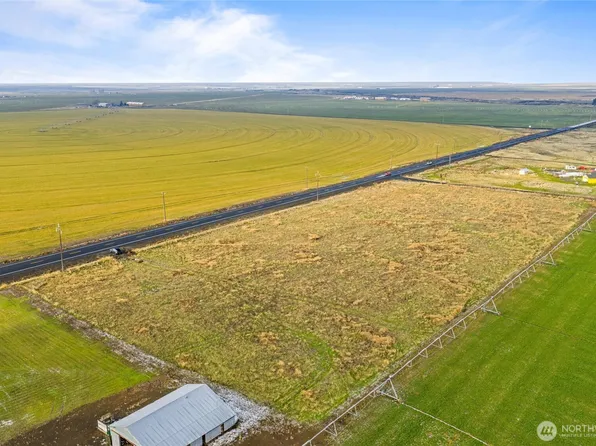 15645 NE Stratford Road, Moses Lake, WA 98837