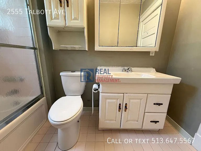 2555 Talbott Ave — Photo 12