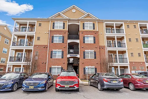 633 Strassle Way #633 Photo 1