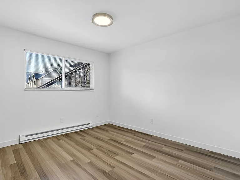 8819 N Edison St — Photo 28