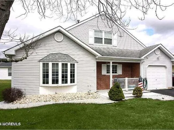 35 Jaffreyton Close #1000, Freehold, NJ 07728