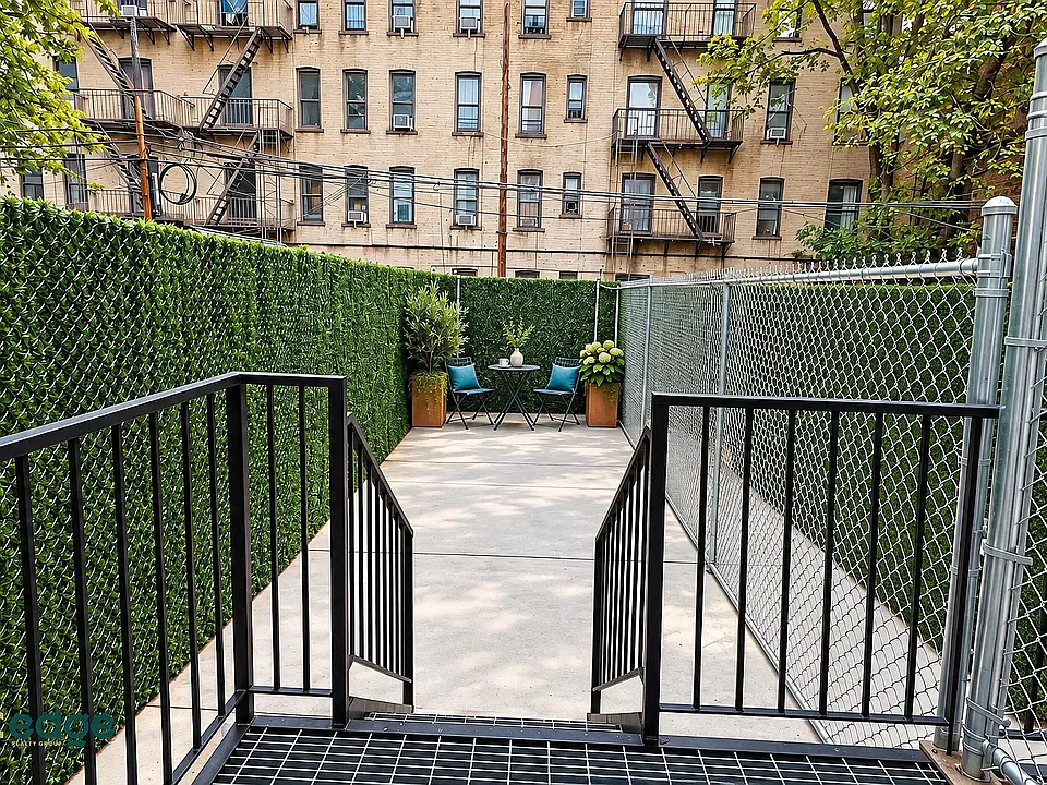 280 Linden Blvd #1S