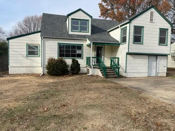 2121 S Dewey Ave, Bartlesville, OK 74003