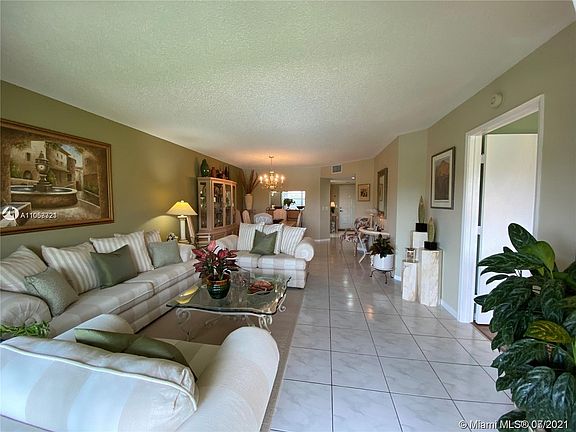 4th image of 13455 SW 16th Ct APT 408F