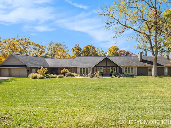 9601 Alaska Ave SE, Caledonia, MI 49316