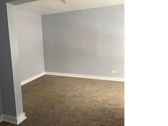 3rd image of 6921 S Martin Luther King Dr