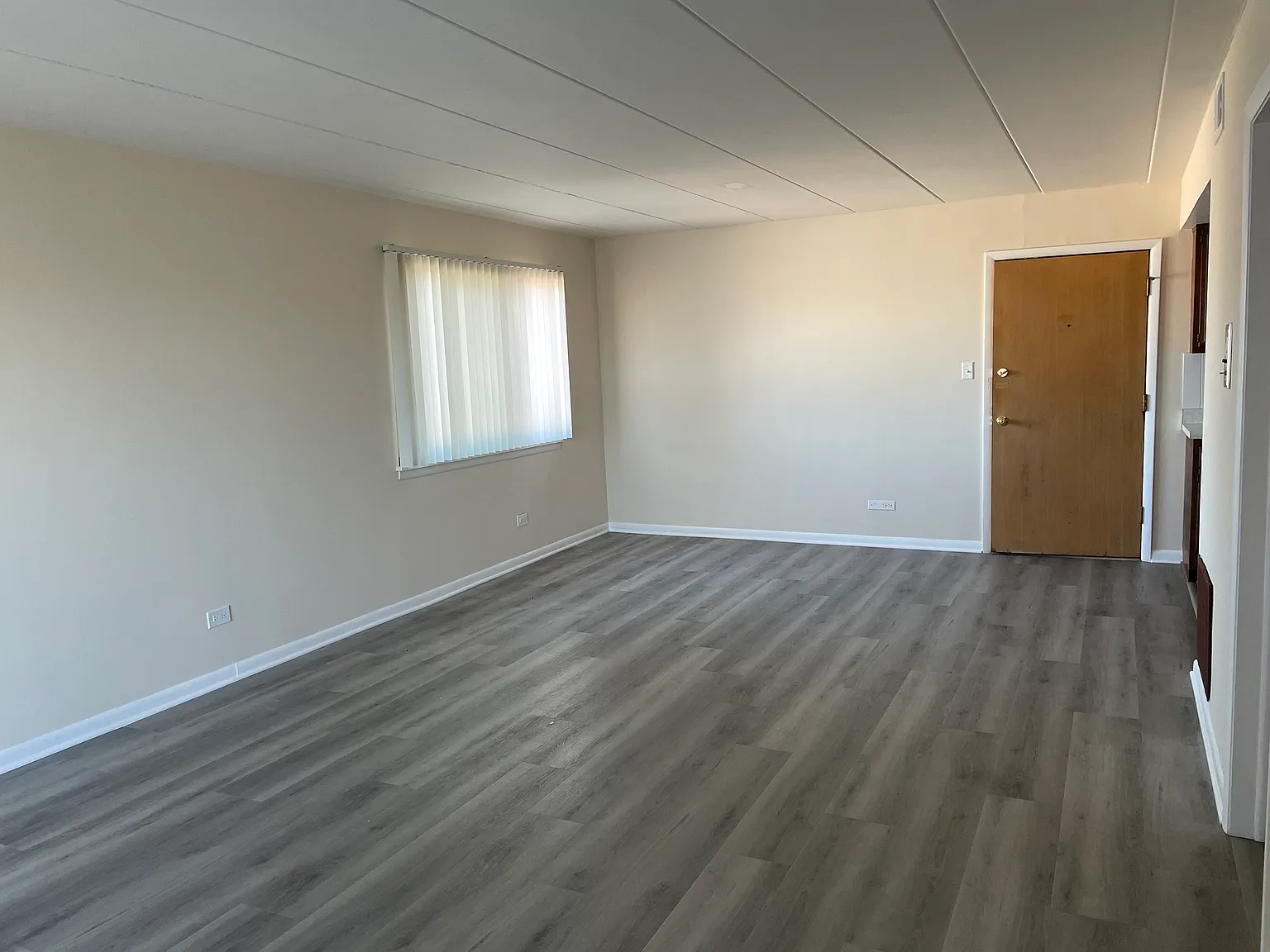 1 bed, 675 sqft, $1,400 — Photo 4