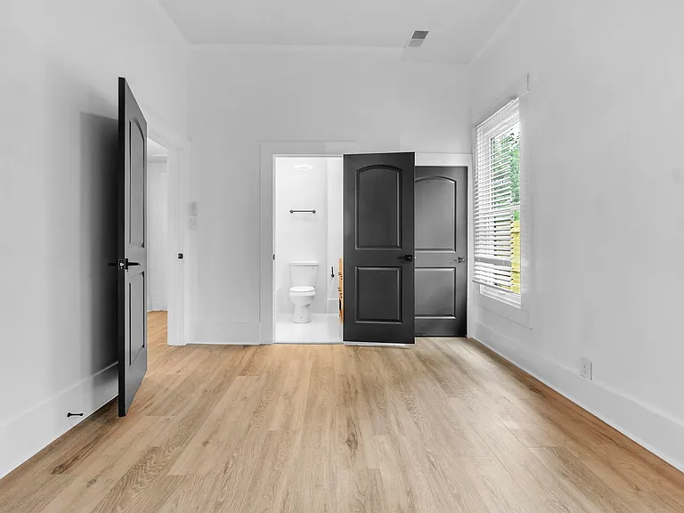 1721 Nelson Ave — Photo 13