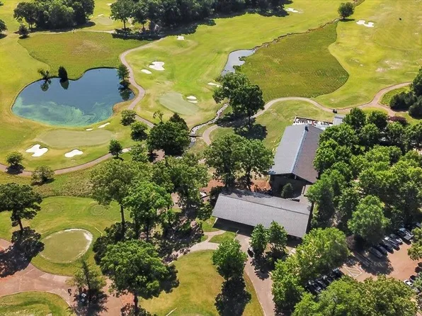 269 Monterey Mills Rd #63, Collierville, TN 38017