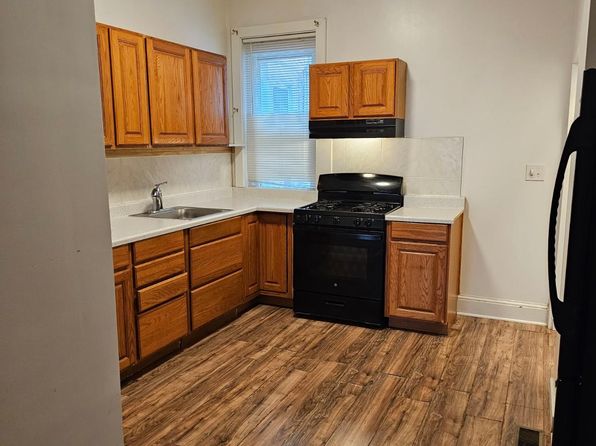 144 W Hanover St #1