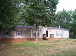 540 Little Bear Ln, Spout Spring, VA 24593