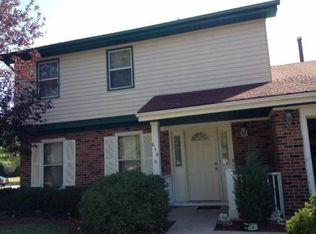 610 Chesapeake Dr, Bolingbrook, IL 60440