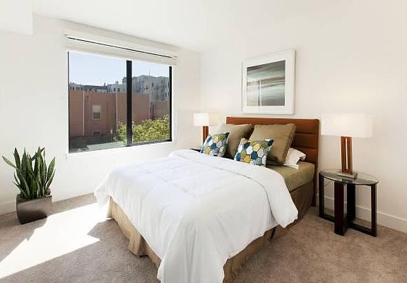 5th image of 1595 Pacific Ave APT 203