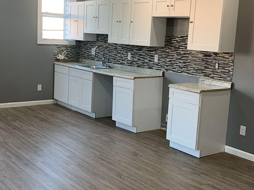 1st image of 403 N 53rd St Floor 2