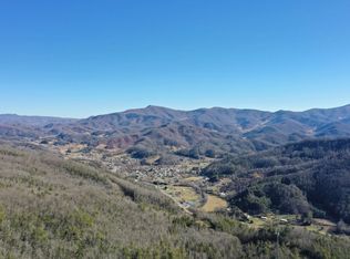 156 Rock Quarry Rd, Roan Mountain, TN 37687