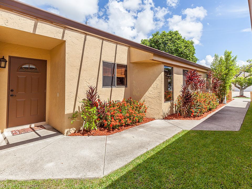 1st image of 3340 NW 22nd St