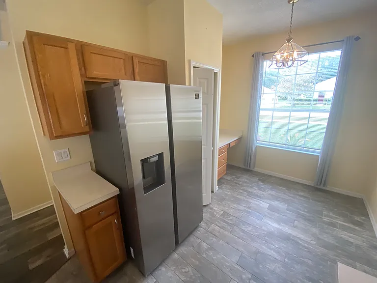 302 Bluff Pass Dr — Photo 8