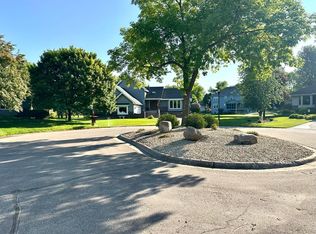 8844 Inverness Ter, Minneapolis, MN 55443