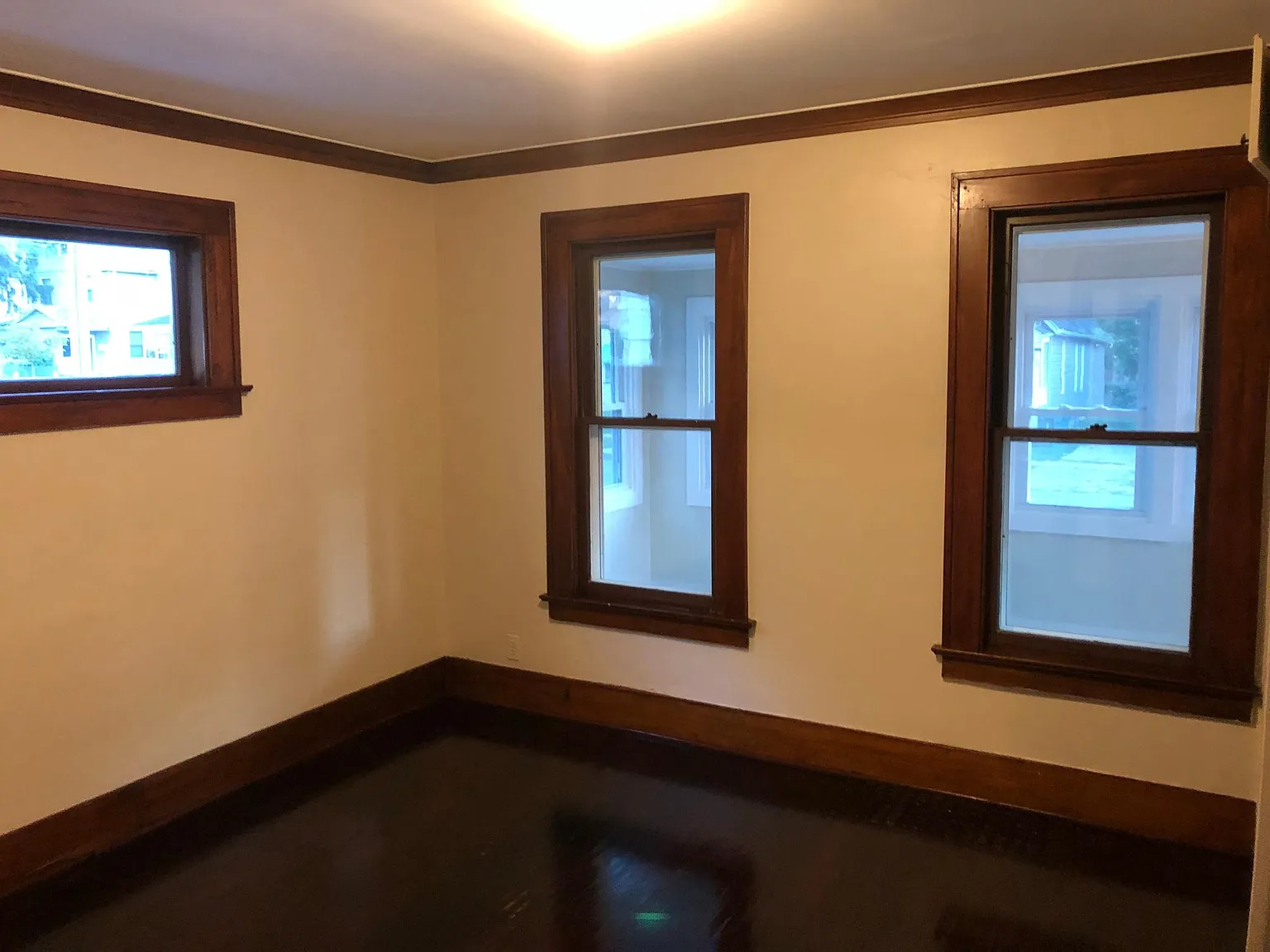 202 Cottage St — Photo 2