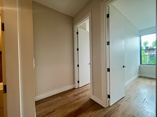 Rented by Yup Realty LLC | media 19