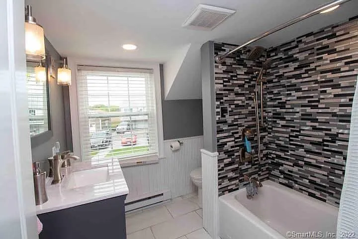 21 Groveway #21 — Photo 31