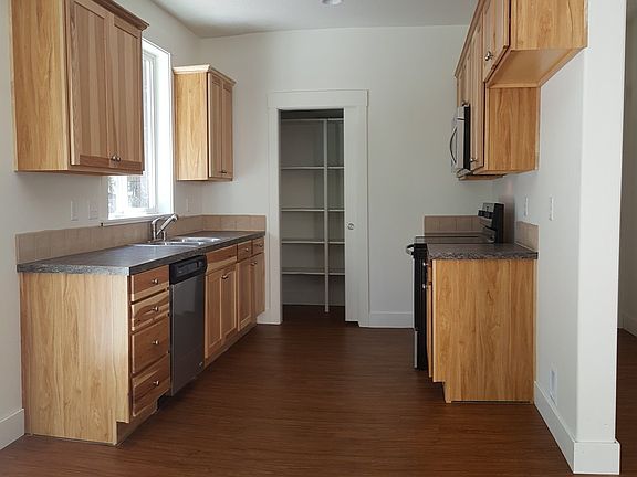 4th image of 7110 NE 133rd Ave