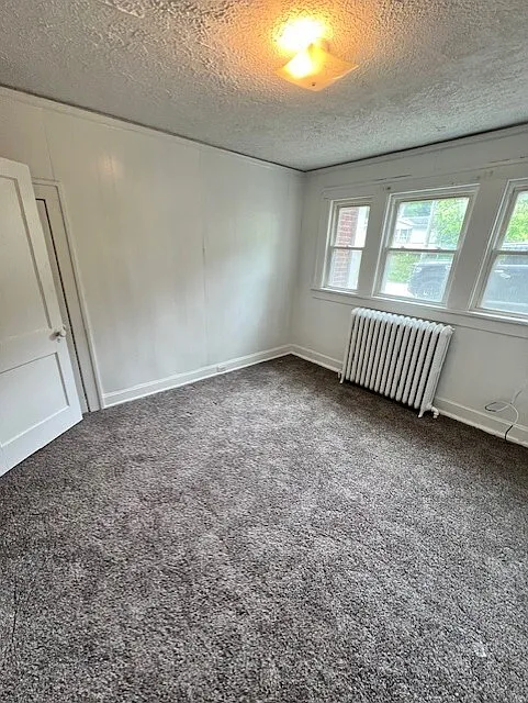 111 Ramsey St — Photo 2