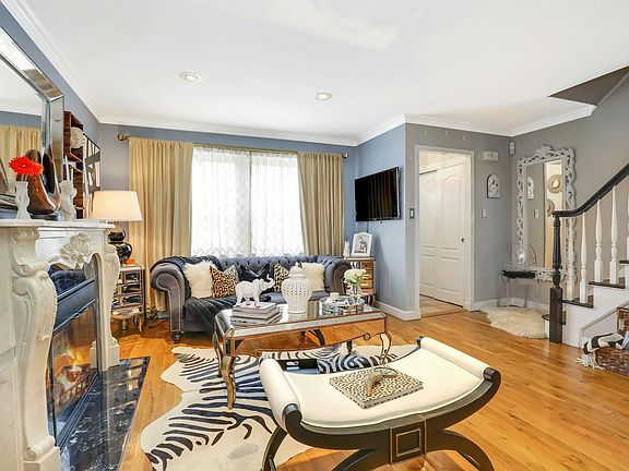 5th image of 63-55A Douglaston Pkwy #42