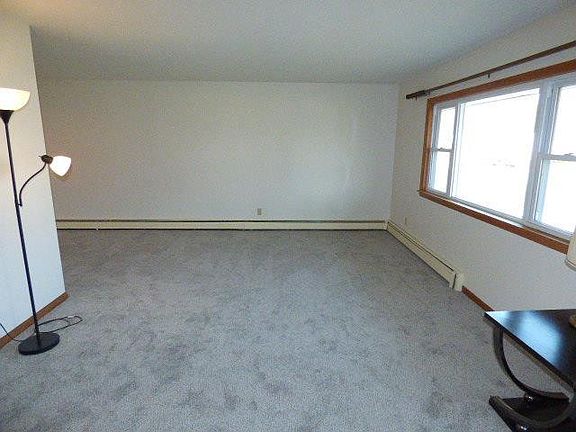 5th image of 1740 Sumac Court