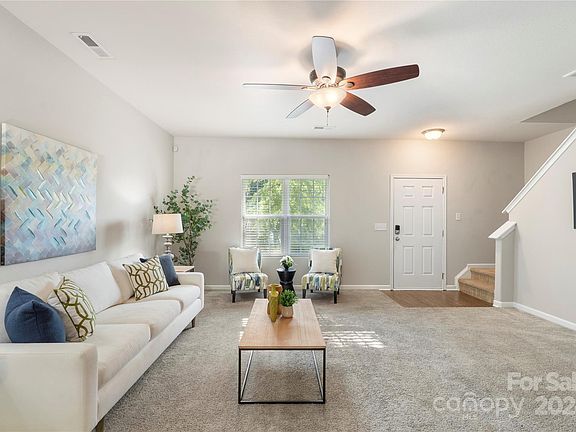 5th image of 7633 Mockernut Dr