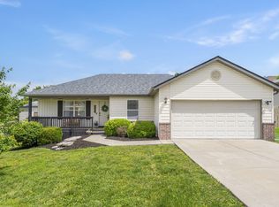 1207 W Nettle Ct, Ozark, MO 65721