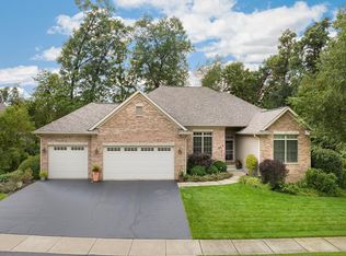 4396 N Valley Ridge Dr, Belvidere, IL 61008