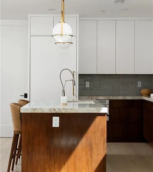 428 1/2 Fernleaf Ave — Photo 32