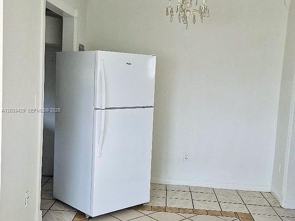4th image of 1826 Cleveland St APT 8