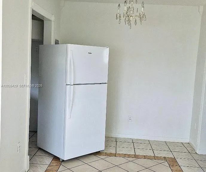 1826 Cleveland St #8 — Photo 4