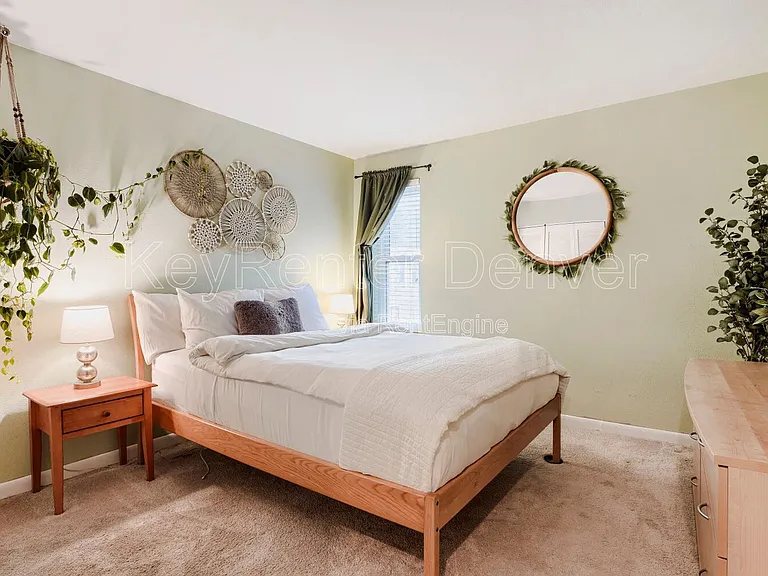 1050 S Monaco Street Pkwy #37 — Photo 17