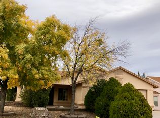 2533 Sun Crest Dr, Sierra Vista, AZ 85650