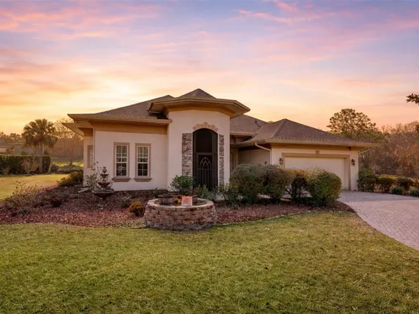 5236 Island Terrace Ct, Lady Lake, FL 32159