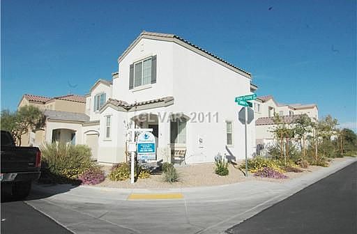 2nd image of 1154 Village Crossing Ln