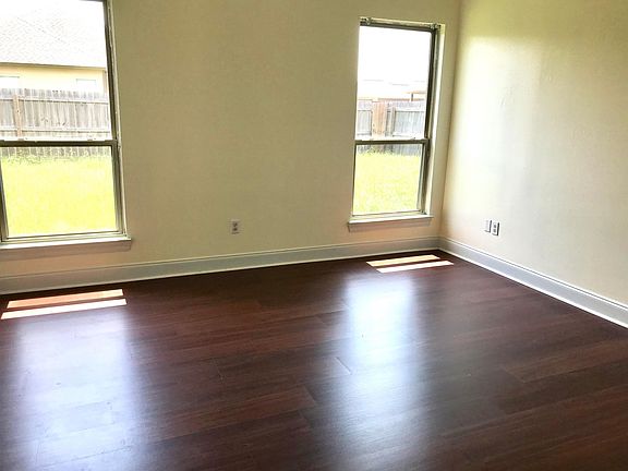 5th image of 1670 San Miguel Dr