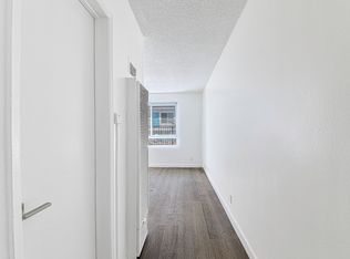 5005 August St APT 10, Los Angeles, CA 90008