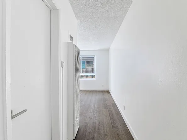 5005 August St, 5005 August St APT 10, Los Angeles, CA 90008