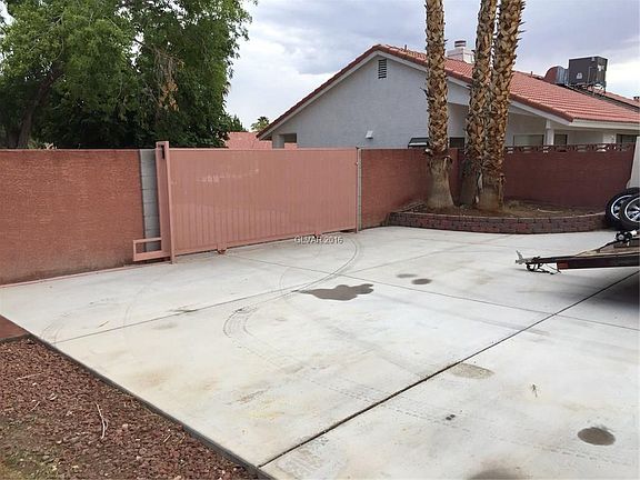 4th image of 6433 Pleasant Grove Ct