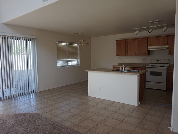 4th image of 41137 N Cambria Dr