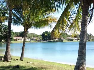 6440 NW 198th Ter, Hialeah, FL 33015