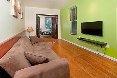 Rented by Warren T Real Estate Corp.