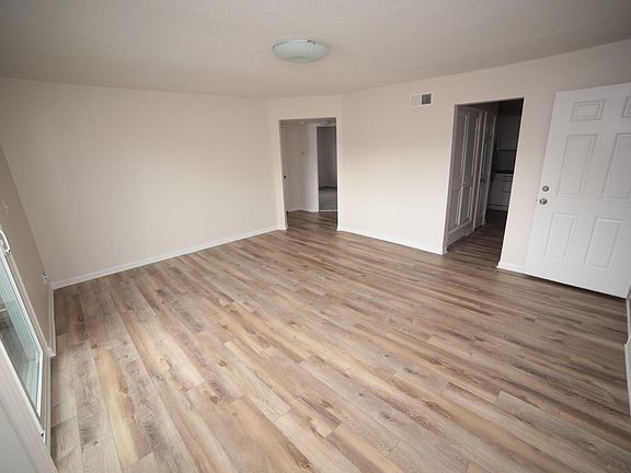5th image of 2812 W 43rd Ave #3