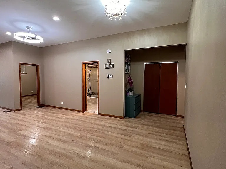 3116 S Canal St #1 — Photo 14