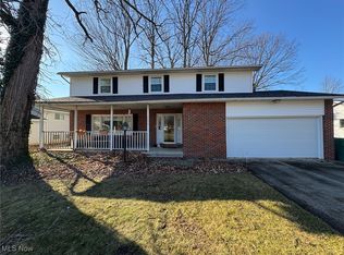 7046 E Jefferson Dr, Mentor, OH 44060